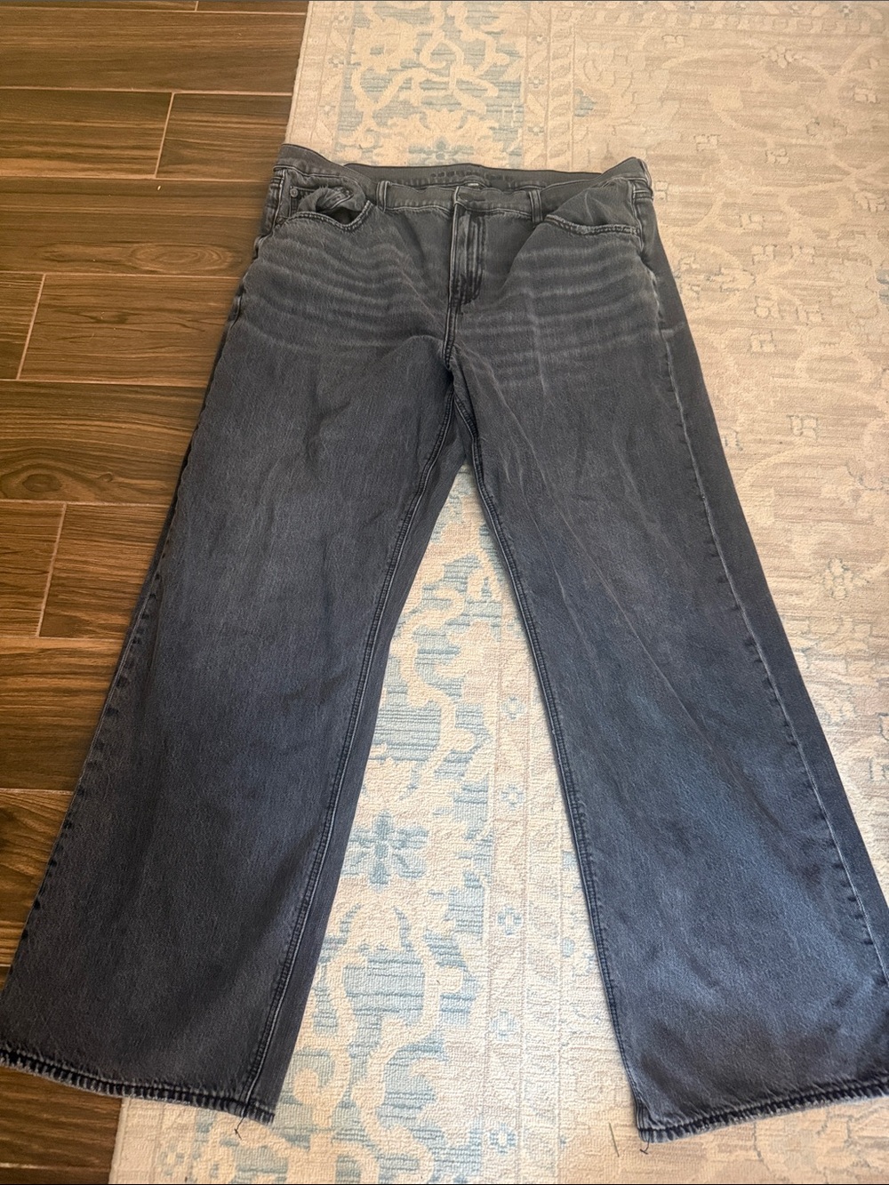 American Eagle wide leg Black jeans 16